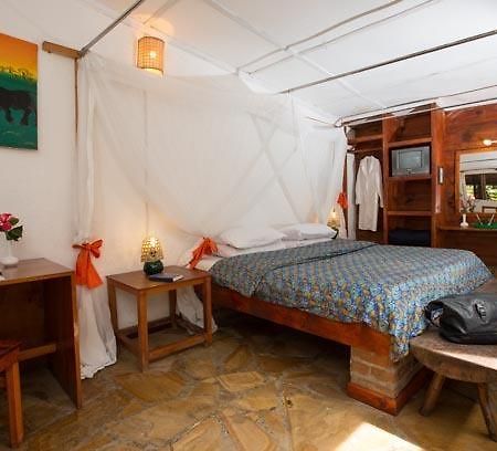 Outpost Lodge أروشا الغرفة الصورة