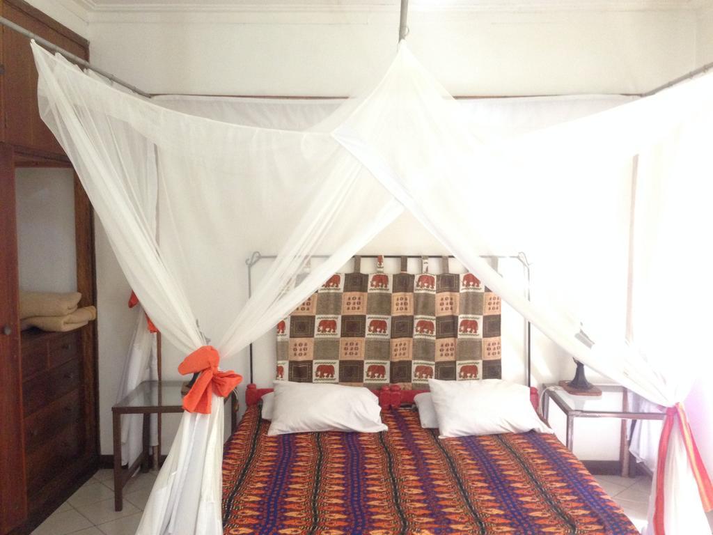 Outpost Lodge أروشا الغرفة الصورة